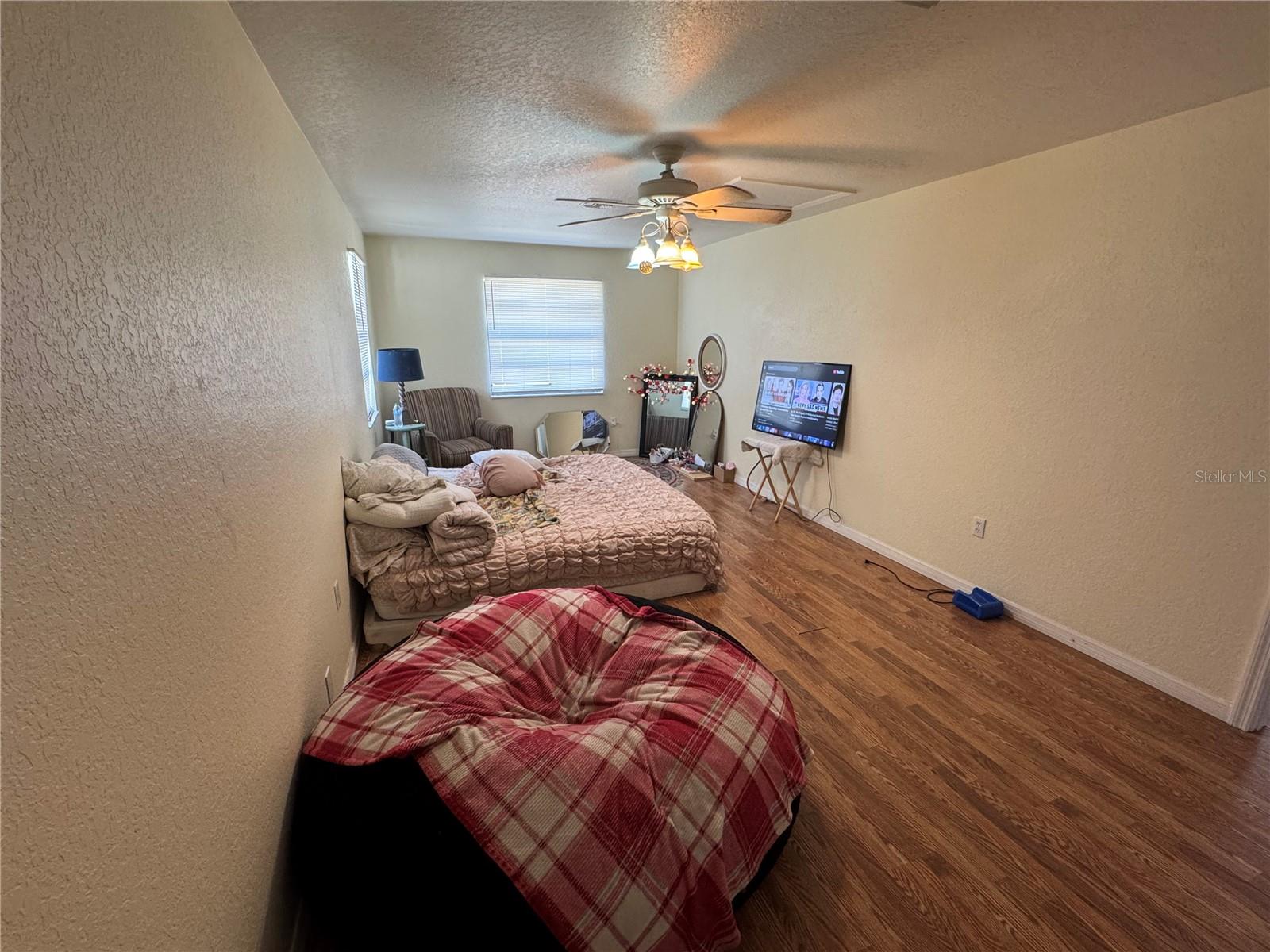 ARMENIA ACRES - Residential