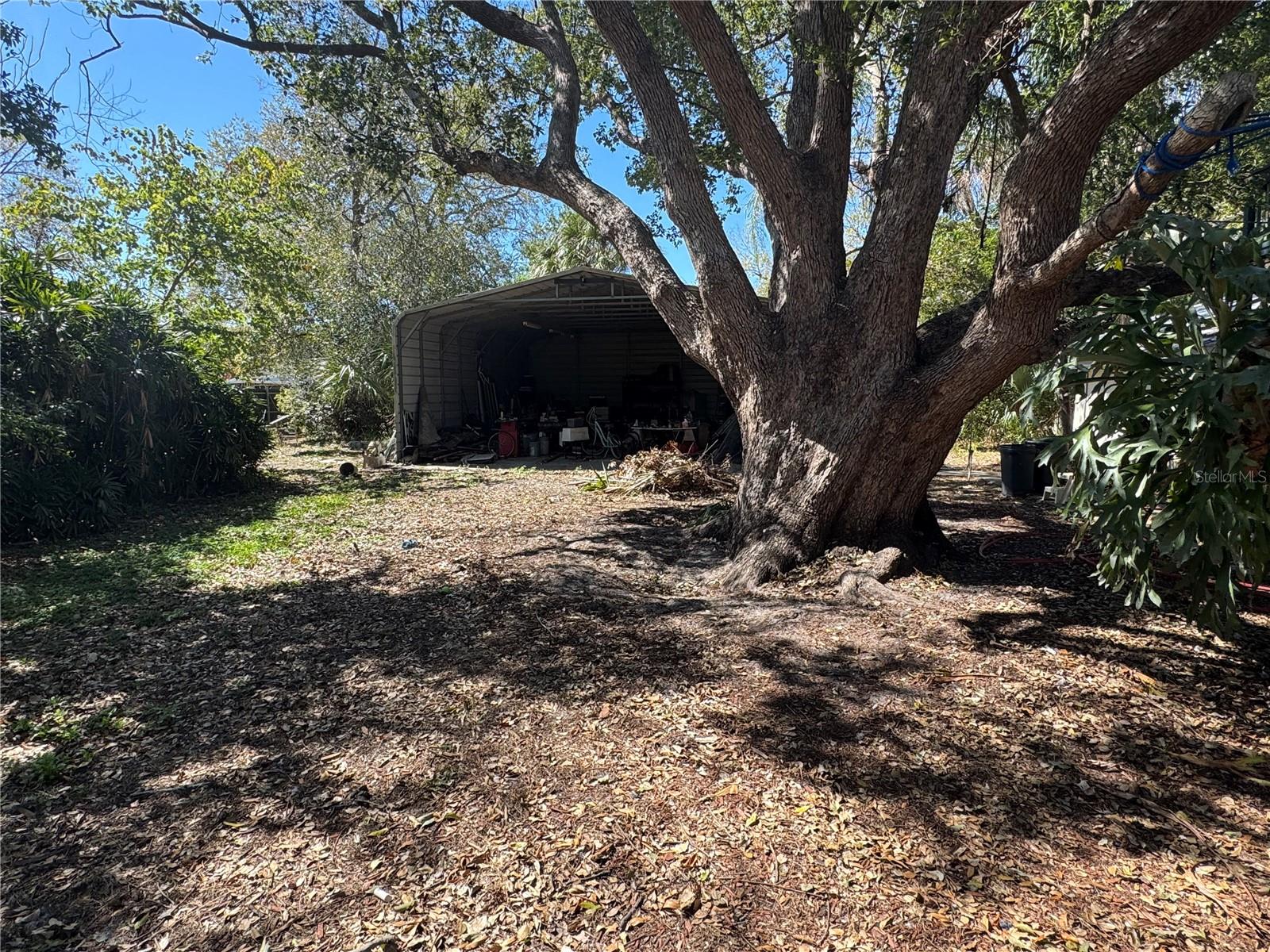 ARMENIA ACRES - Residential