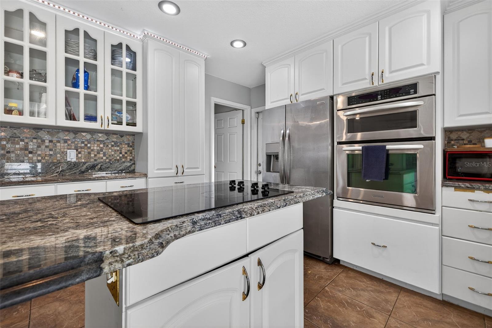 COUNTRY PLACE UNIT II - Residential