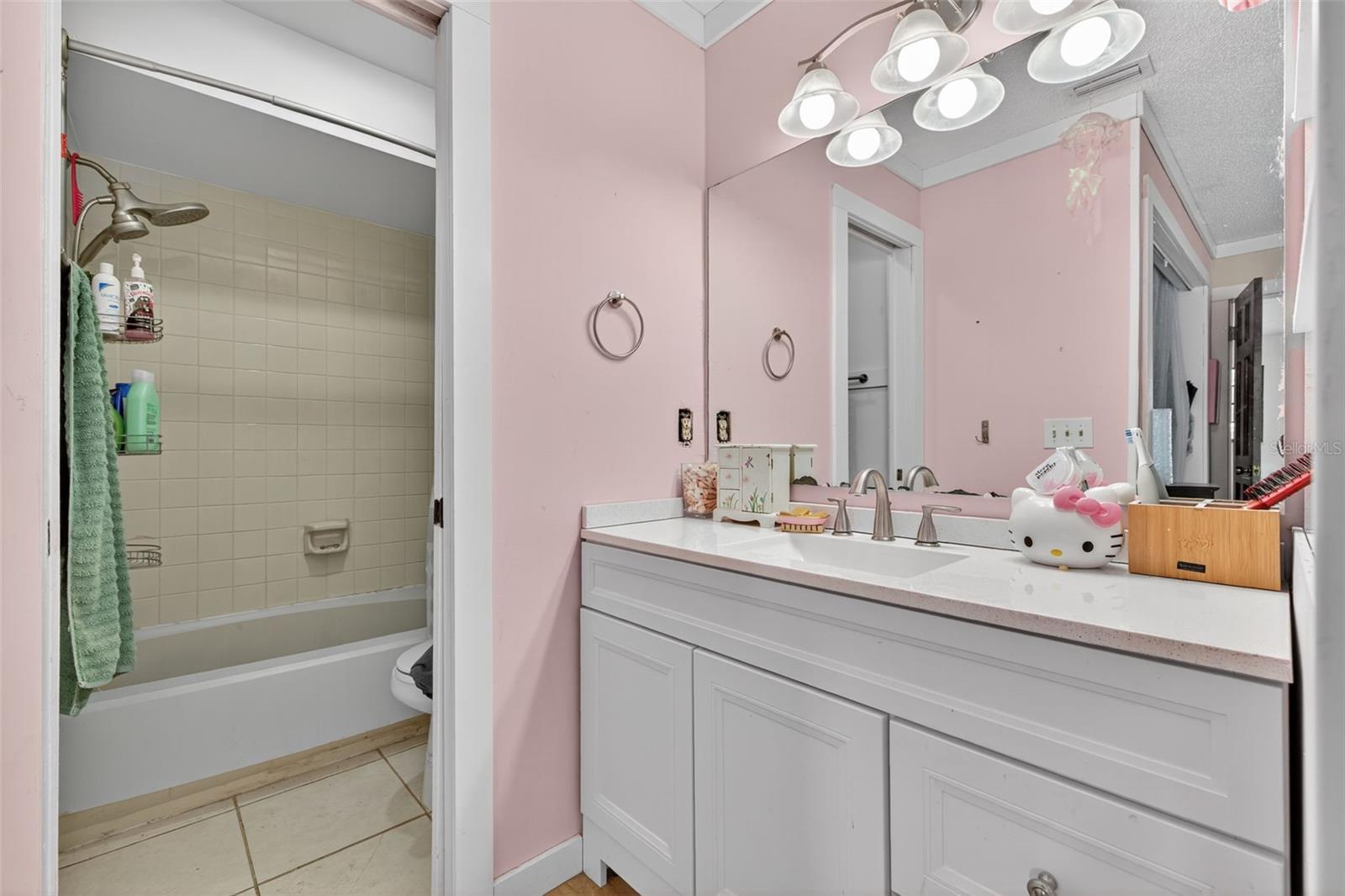 COUNTRY PLACE UNIT II - Residential