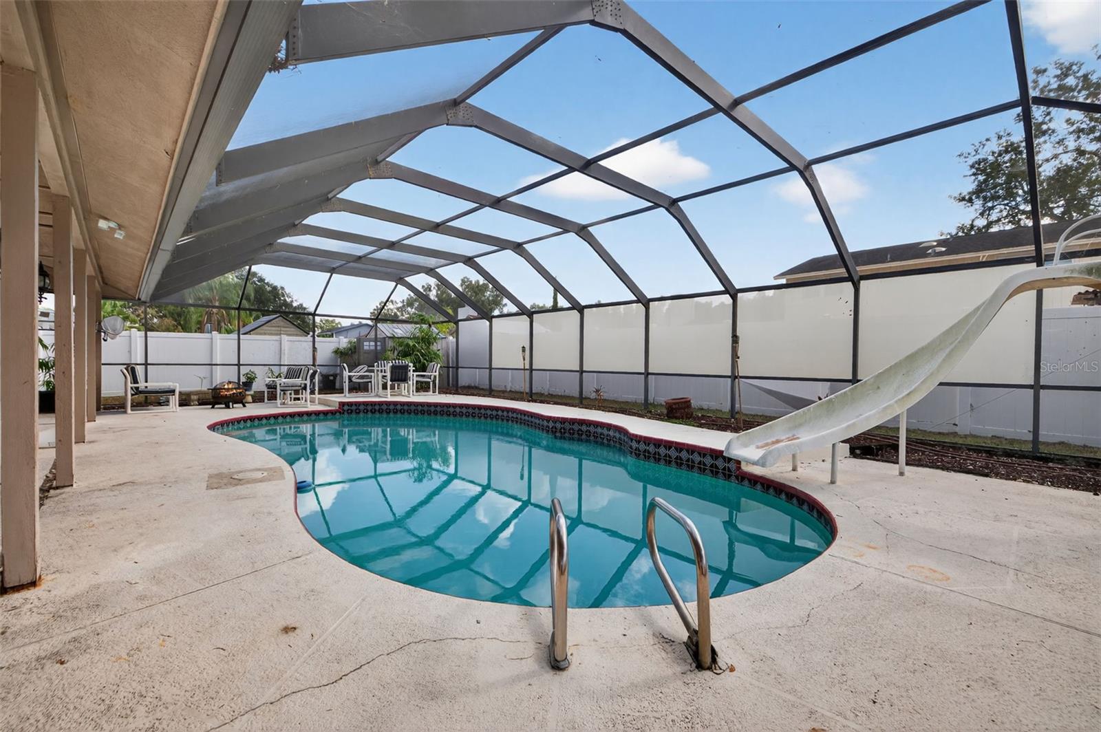 COUNTRY PLACE UNIT II - Residential