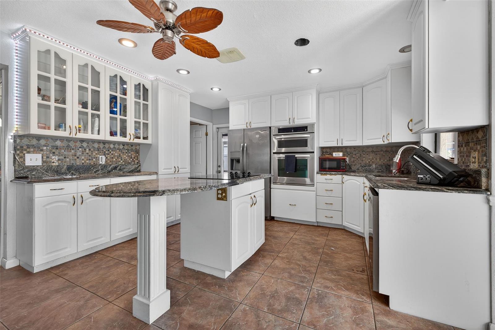 COUNTRY PLACE UNIT II - Residential