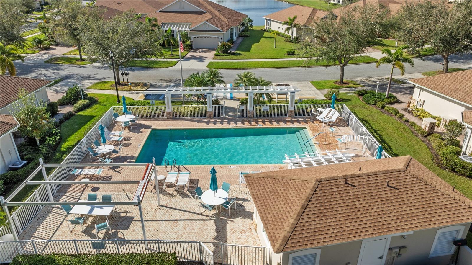 LAKESIDE PLANTATION REP 01 - Residential Lease