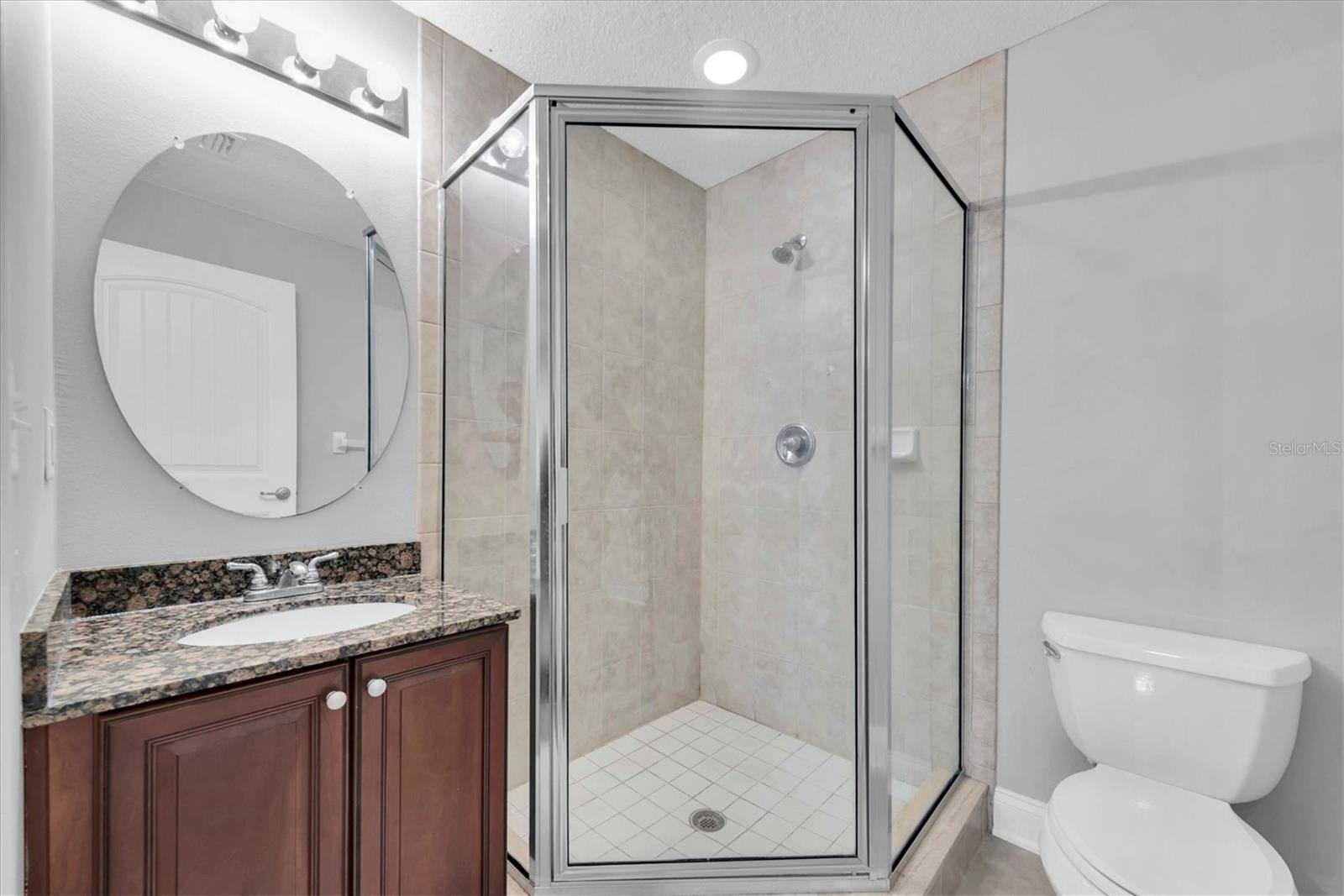 CLEVELAND STREET VILLAS - Residential