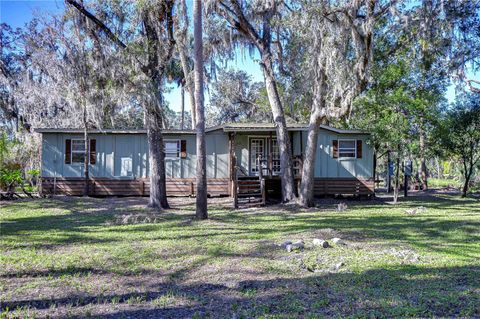 A home in VALRICO