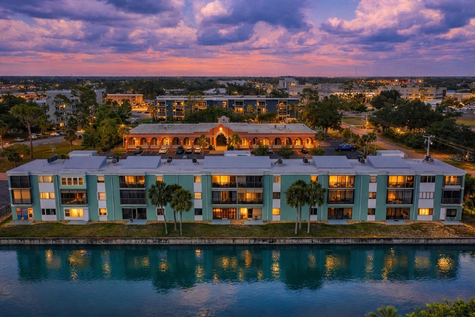 SUNRISE TOWERS PH 01 - Residential