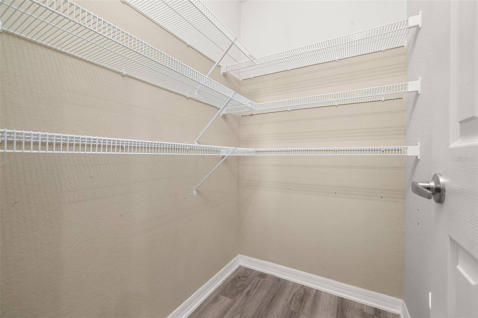 HIGHLAND MDWS 4B - Residential