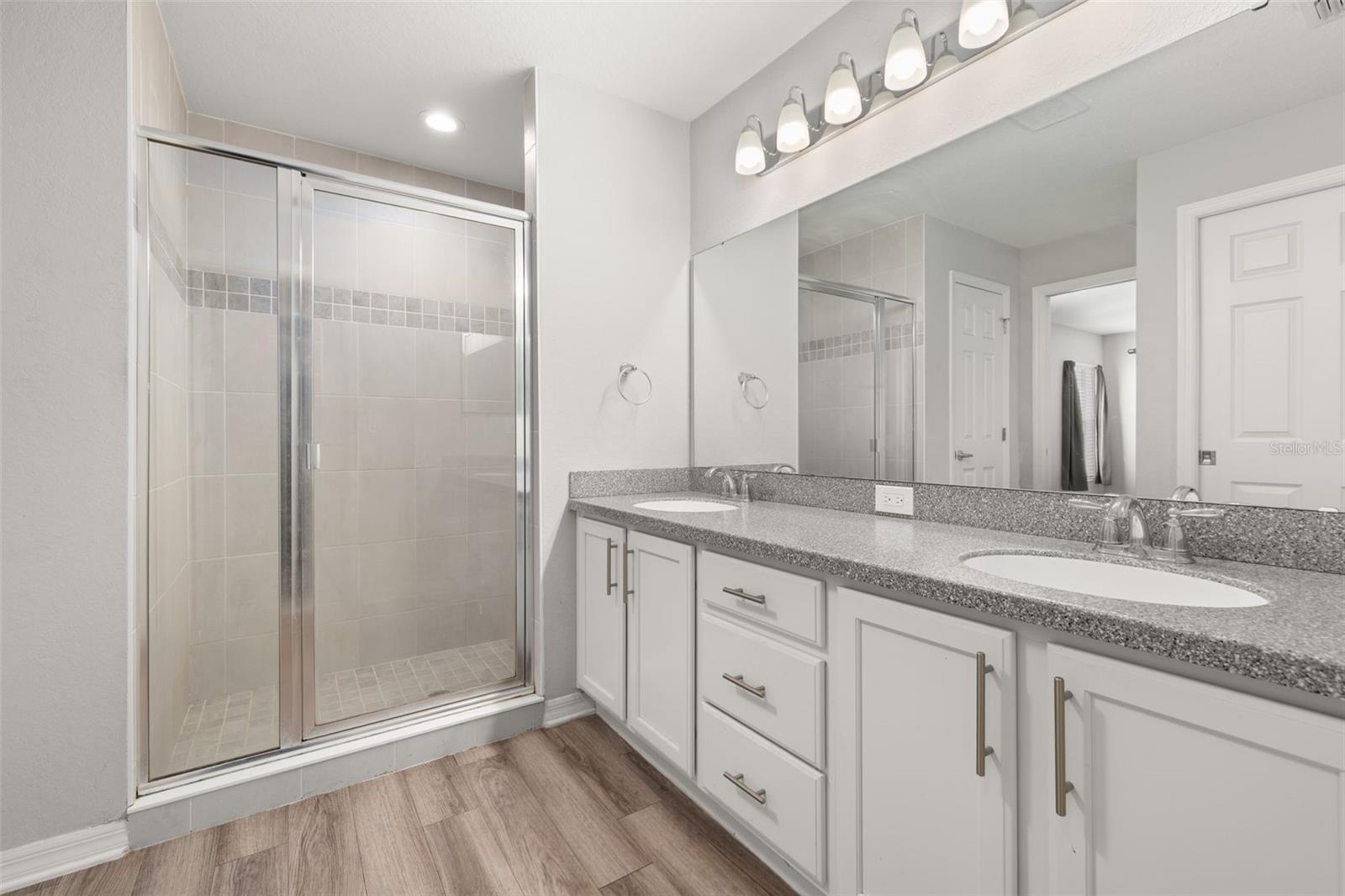 HIGHLAND MDWS 4B - Residential