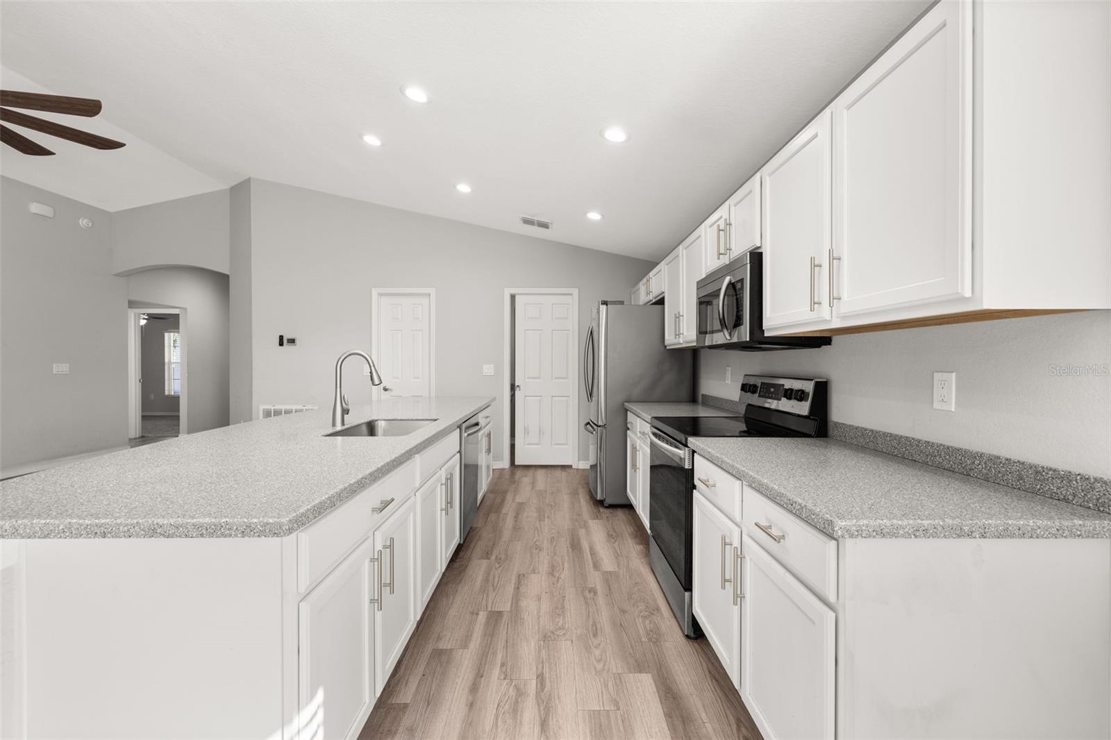 HIGHLAND MDWS 4B - Residential