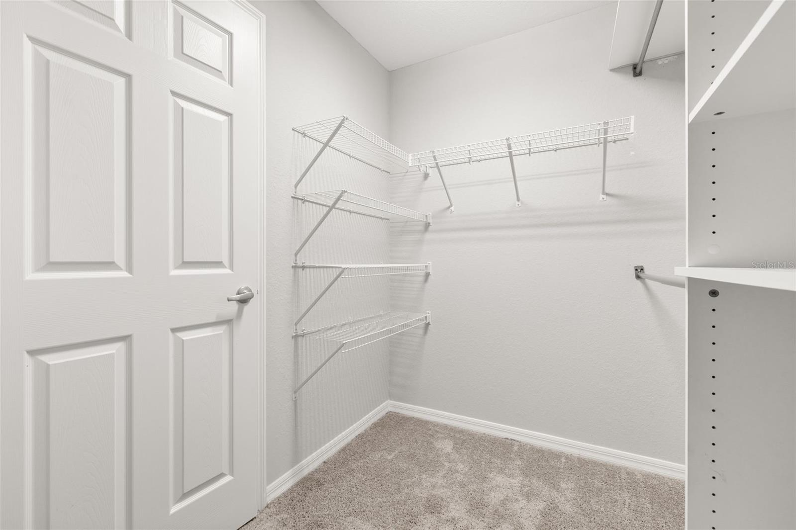 HIGHLAND MDWS 4B - Residential