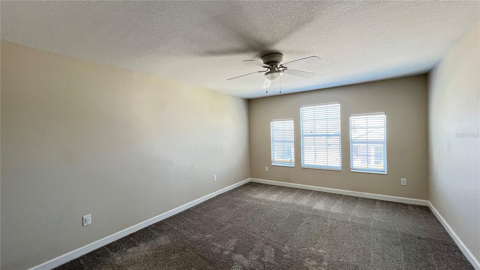 STOREY LAKE TR K - Residential