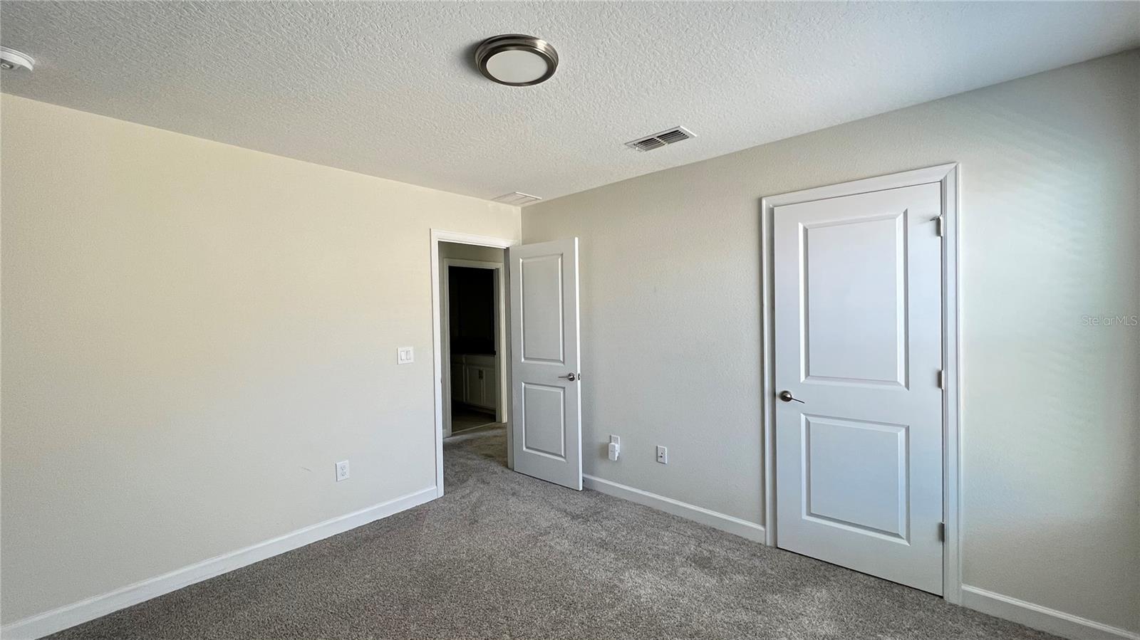 STOREY LAKE TR K - Residential