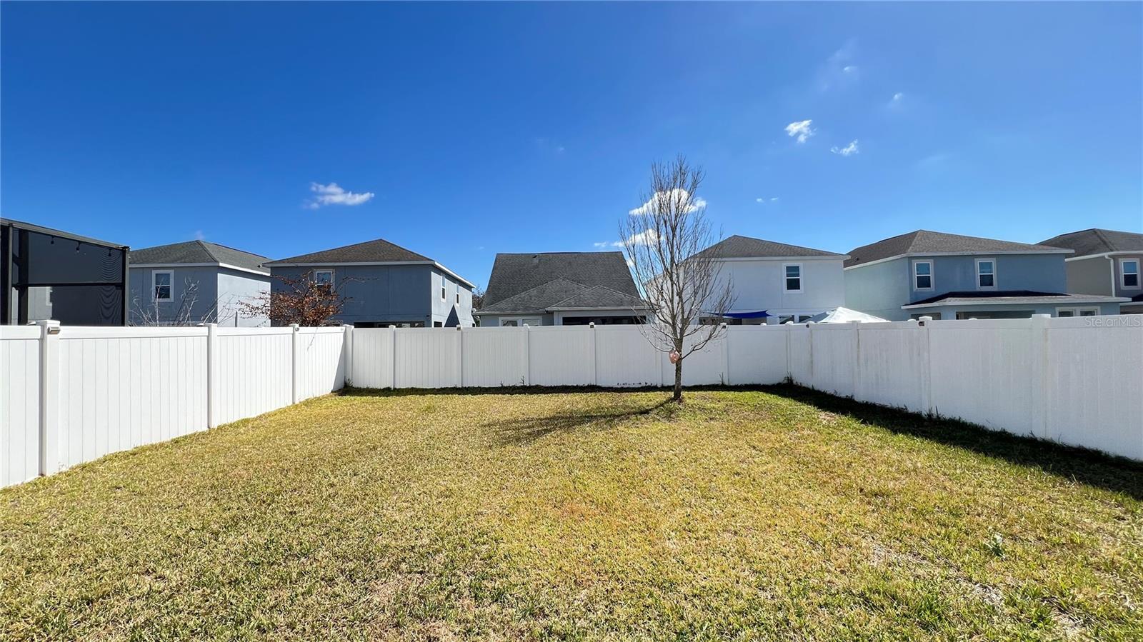 STOREY LAKE TR K - Residential