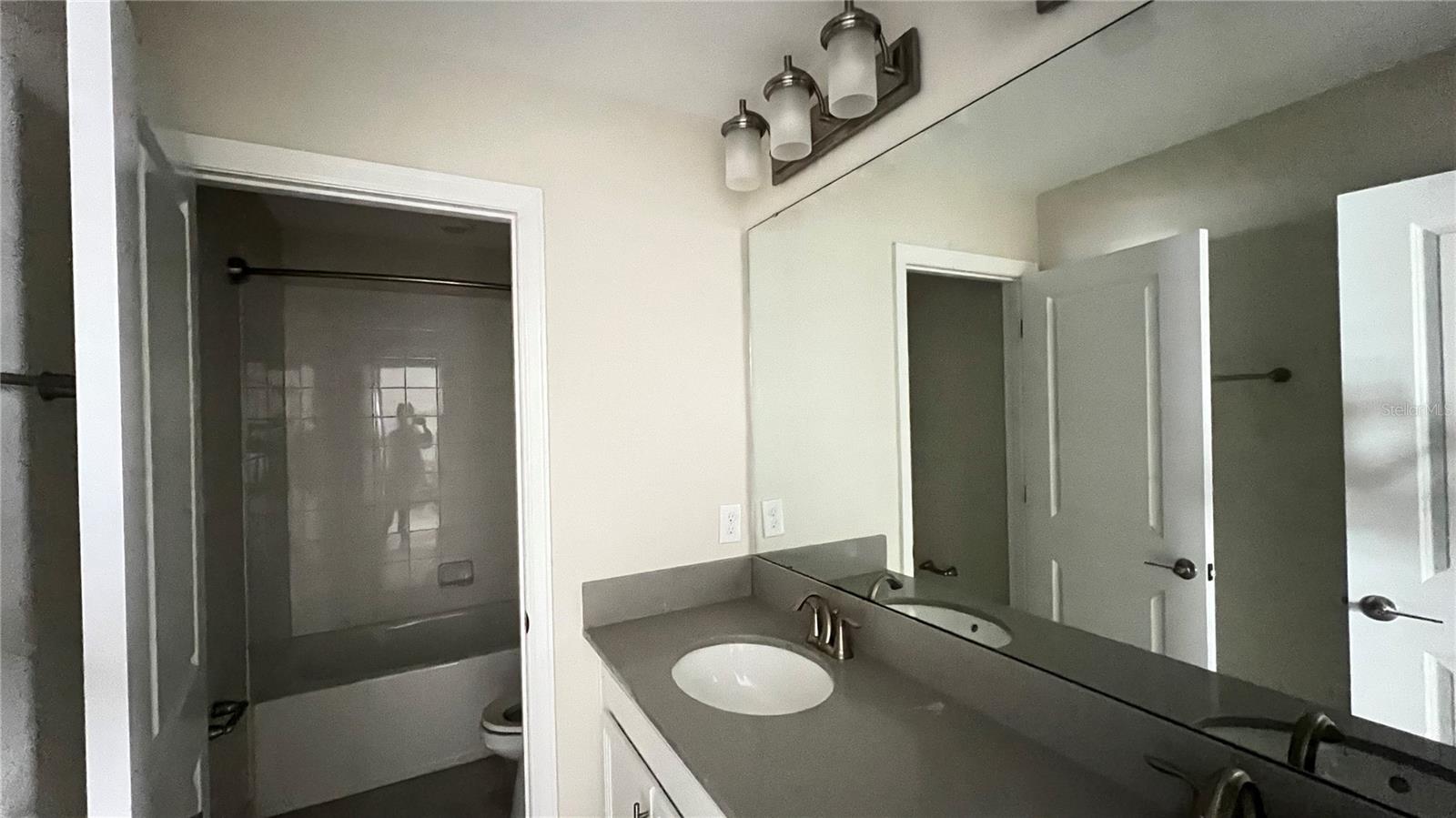 STOREY LAKE TR K - Residential