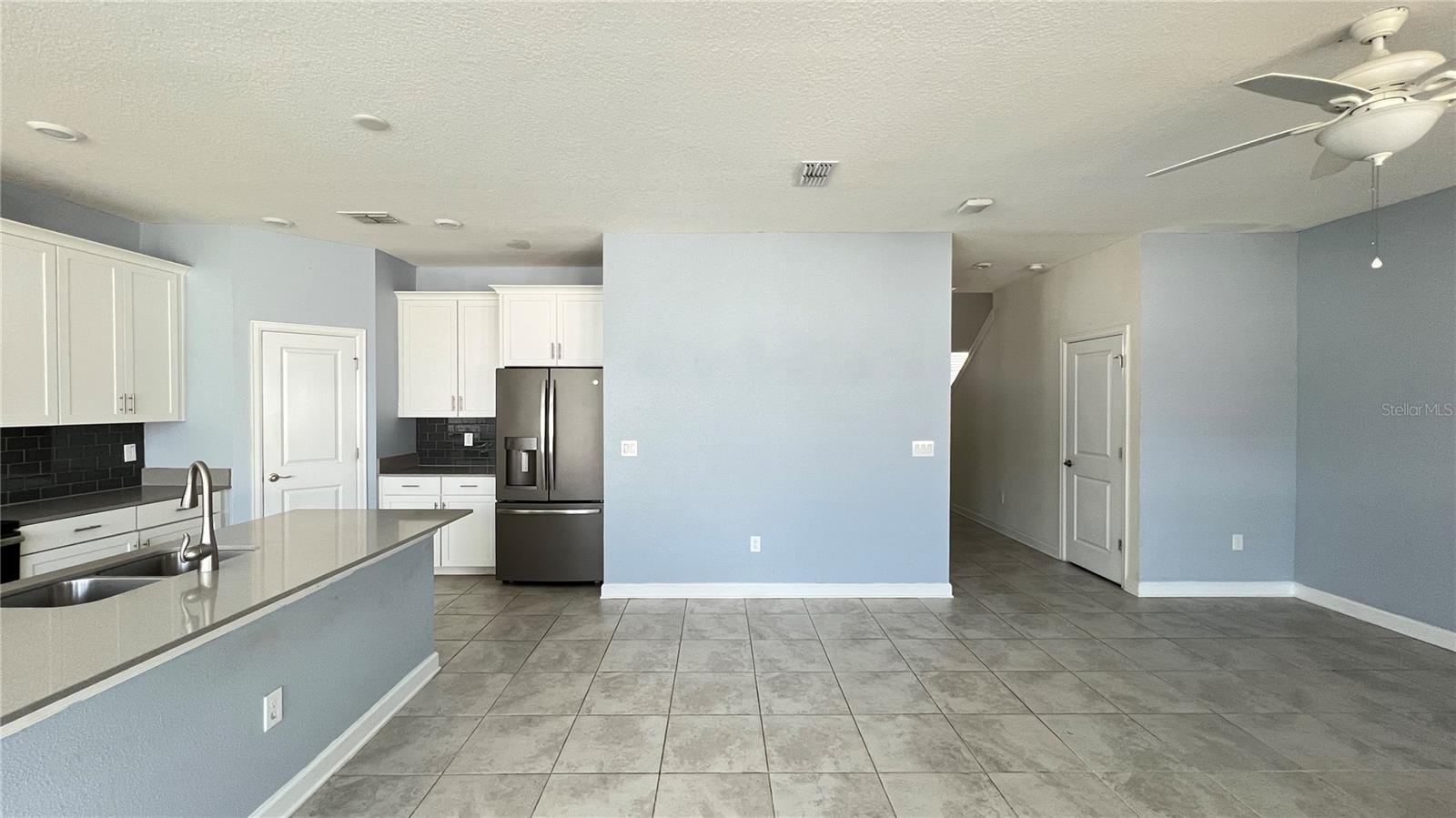 STOREY LAKE TR K - Residential