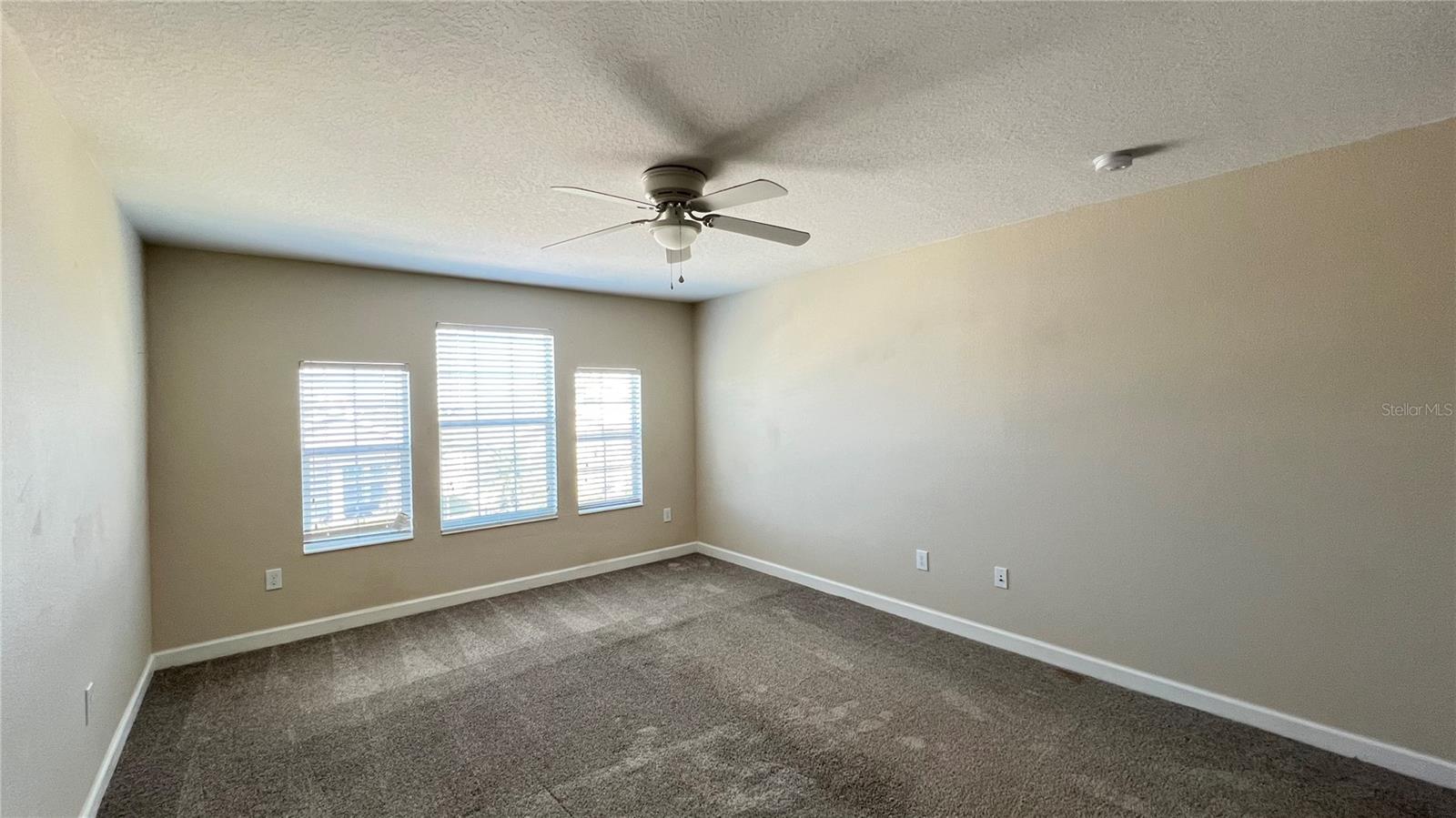 STOREY LAKE TR K - Residential