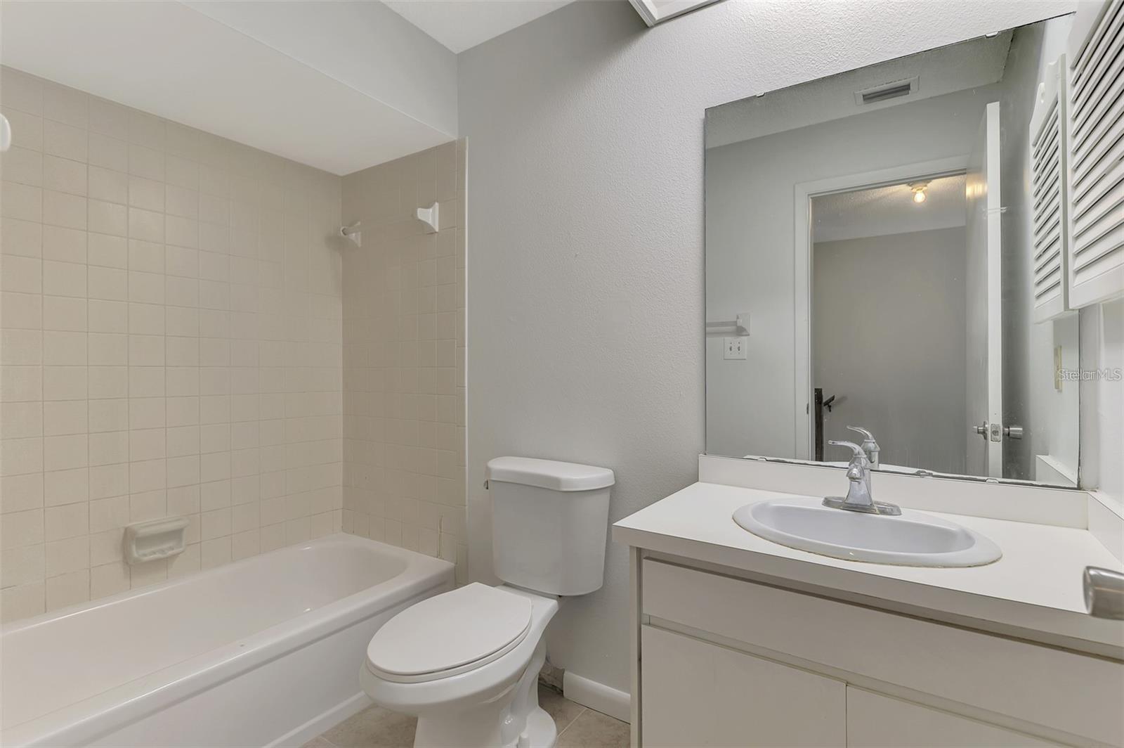 SUNRIDGE - Residential Lease
