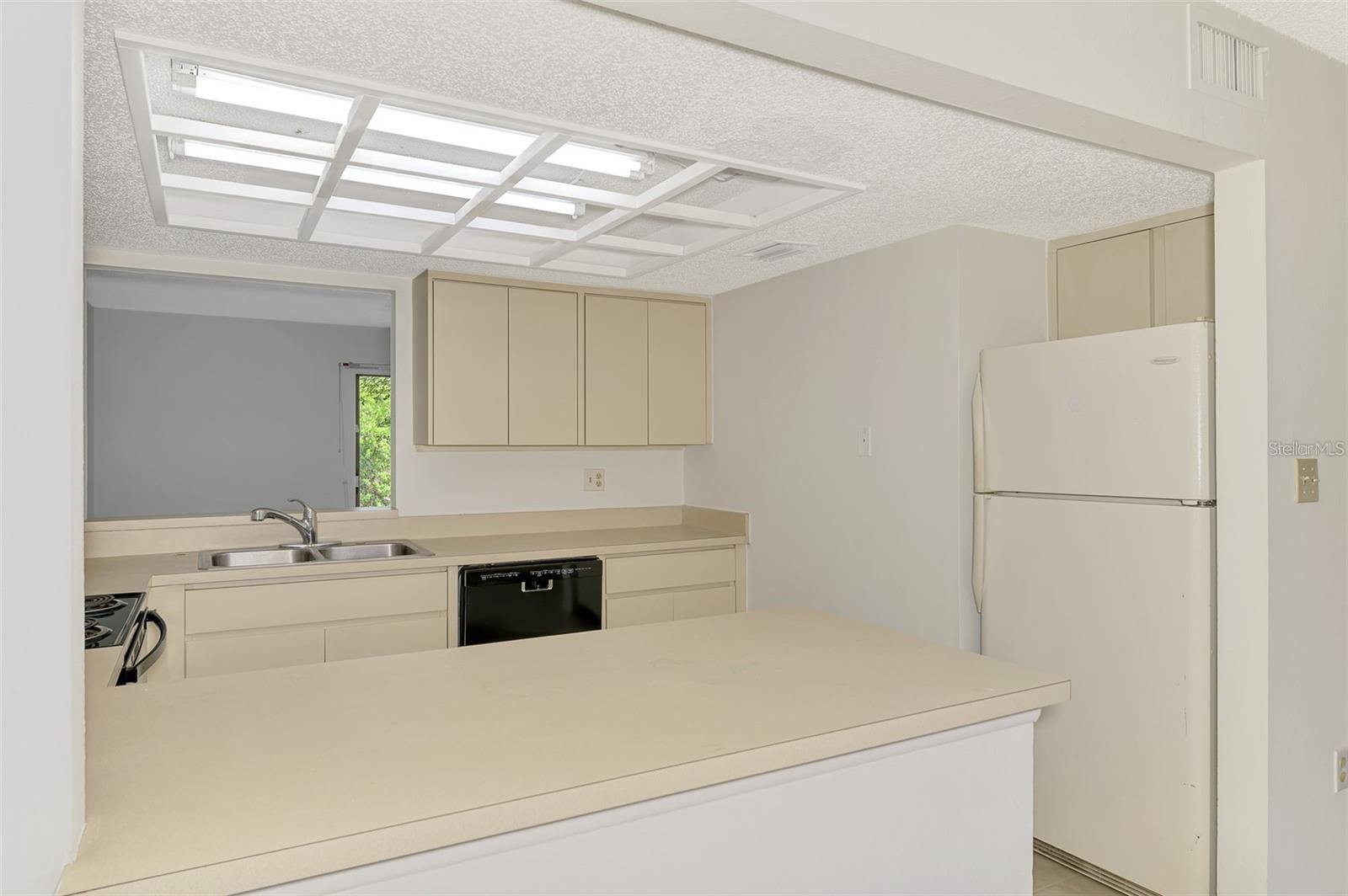 SUNRIDGE - Residential Lease