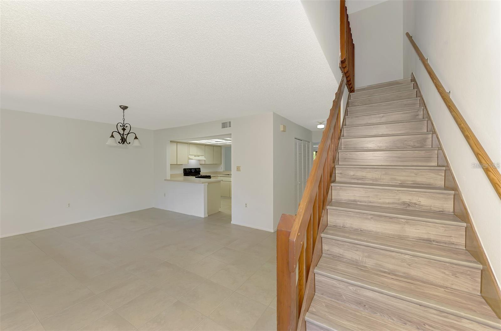 SUNRIDGE - Residential Lease