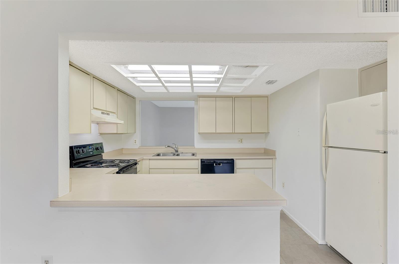 SUNRIDGE - Residential Lease