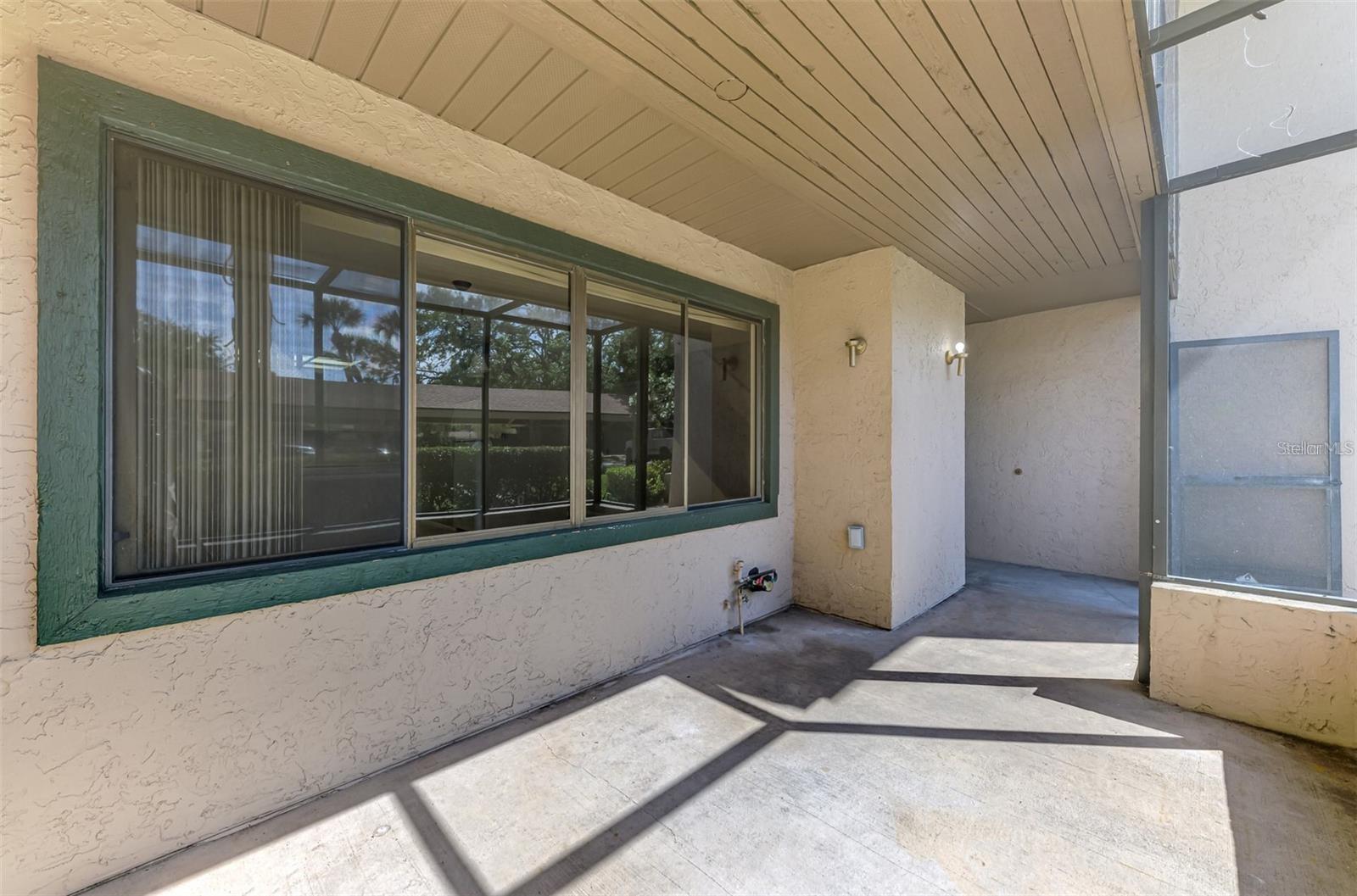 SUNRIDGE - Residential Lease