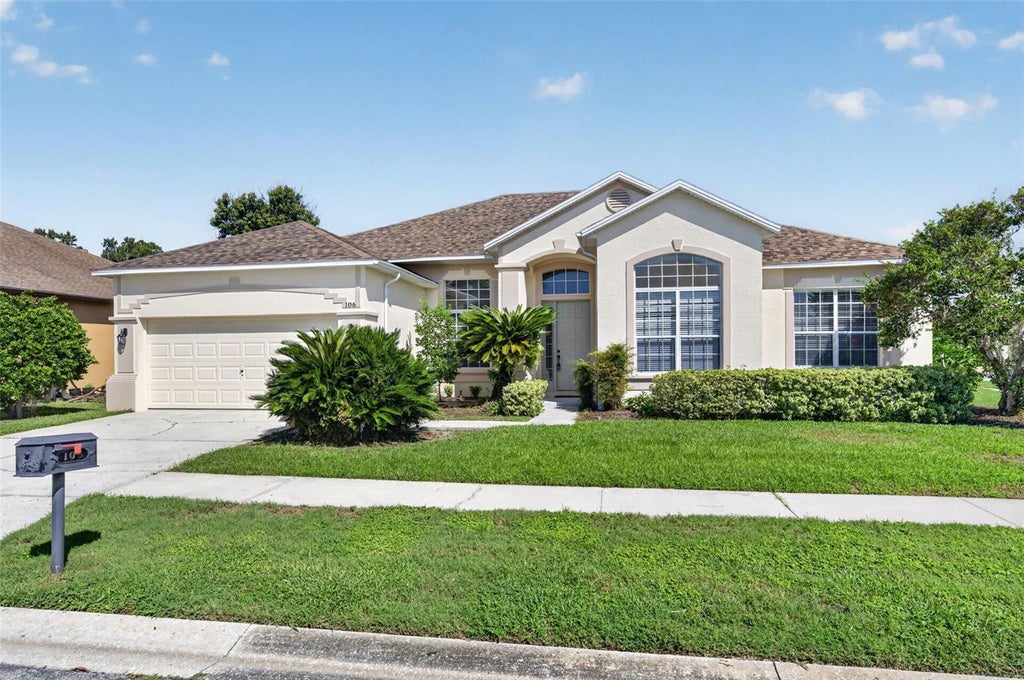 Photo of 106 Southern Pine Way, Davenport, FL 33837 (MLS # O6441587)