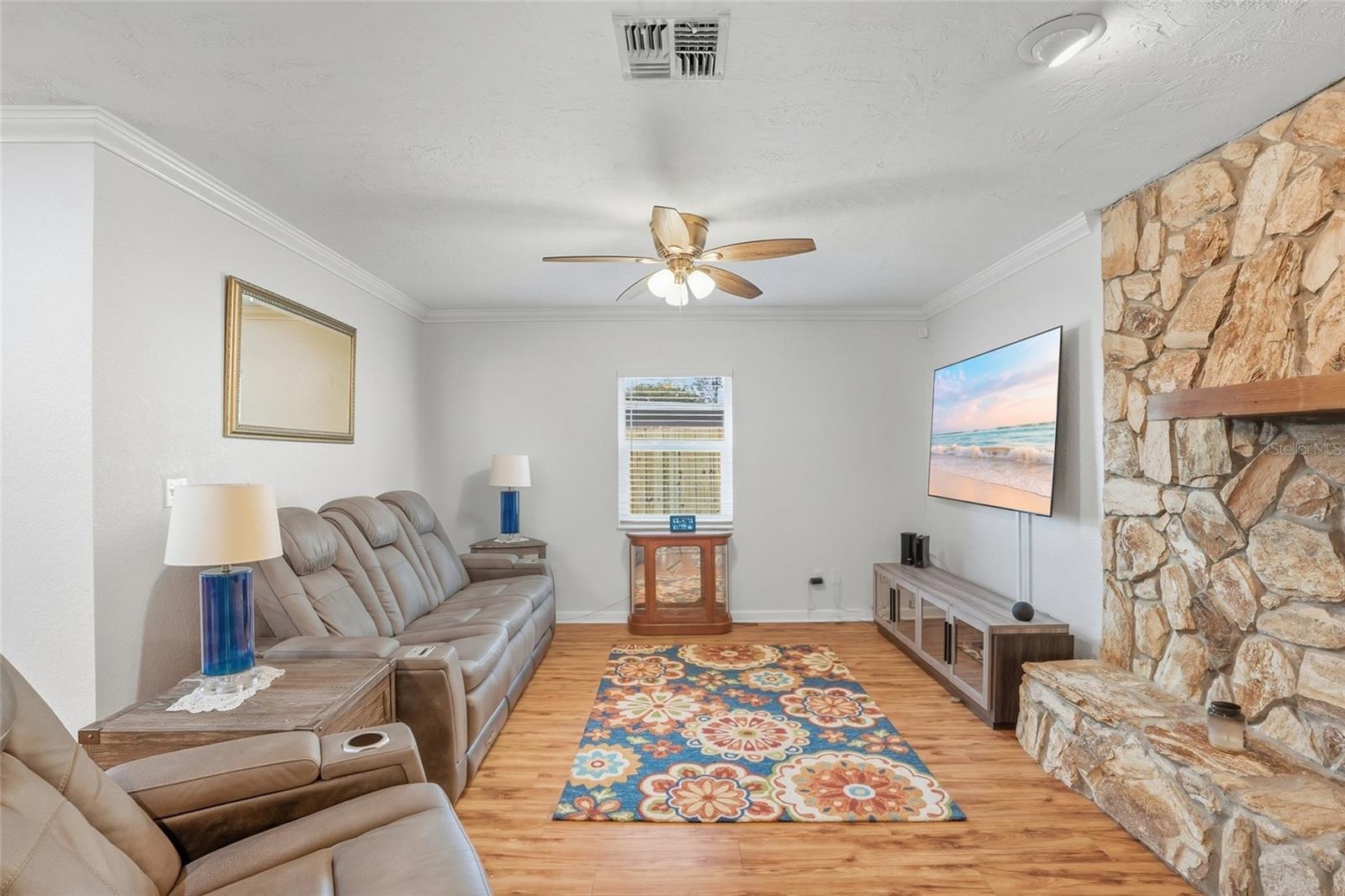 BRENTWOOD HEIGHTS - Residential