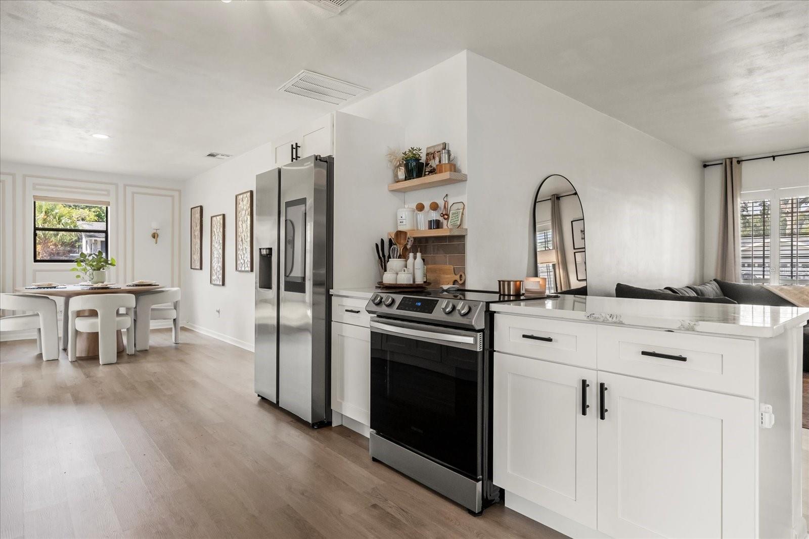 OAKLAND ESTATES 2ND SEC - Residential