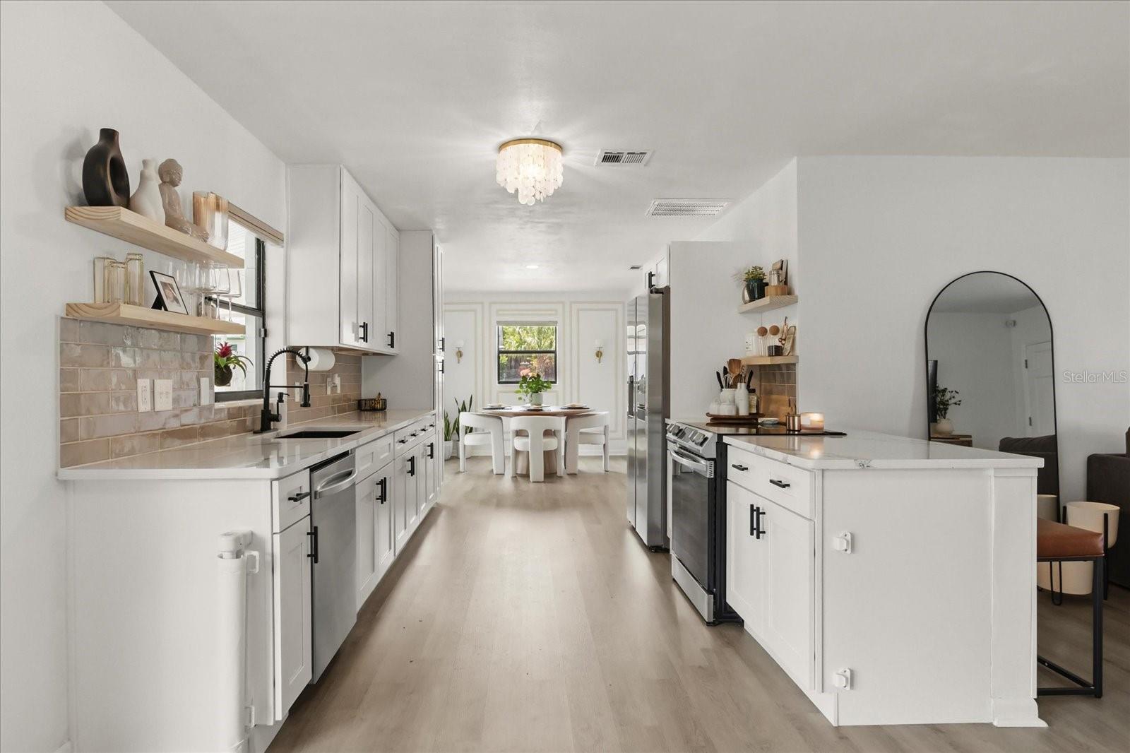OAKLAND ESTATES 2ND SEC - Residential
