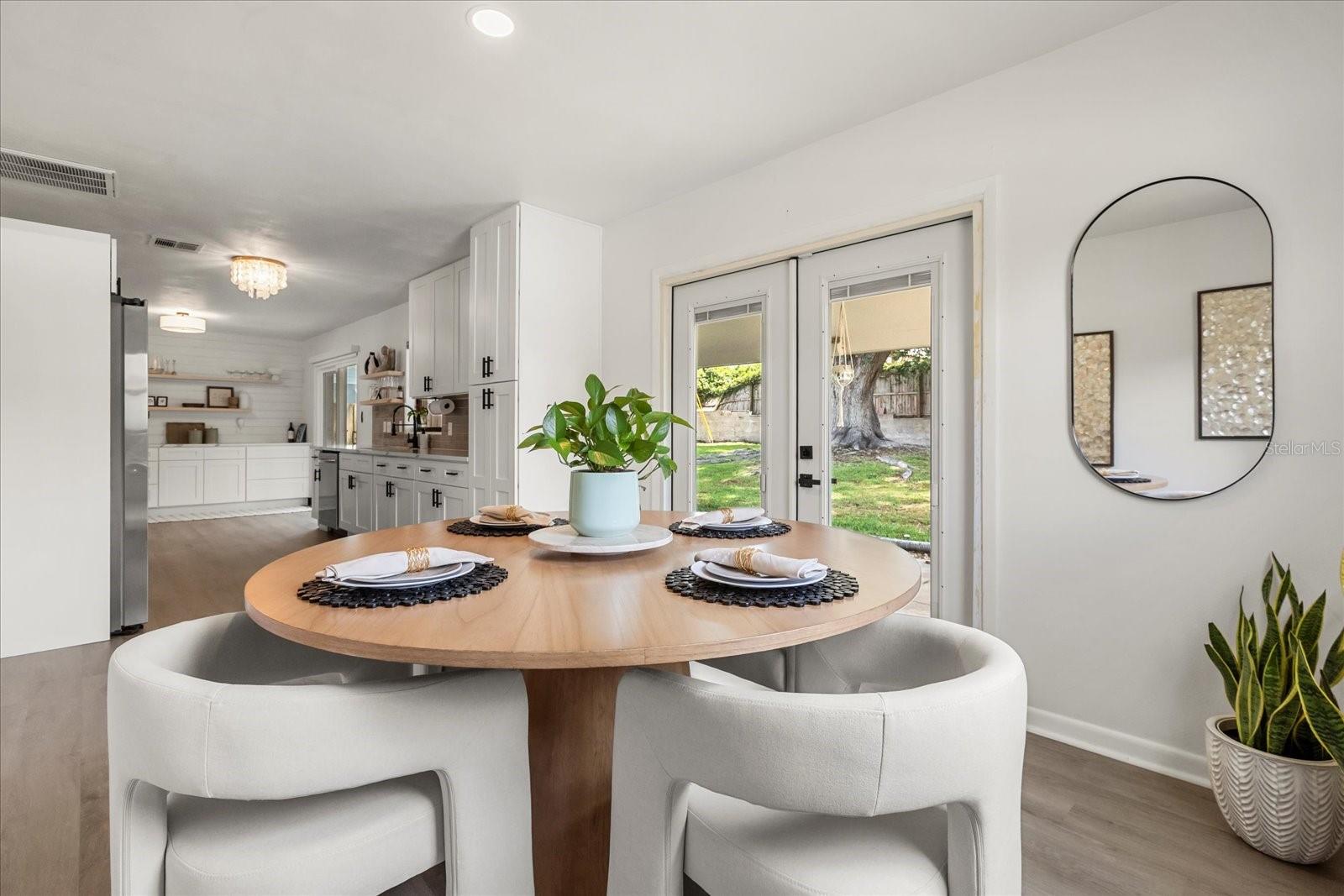OAKLAND ESTATES 2ND SEC - Residential