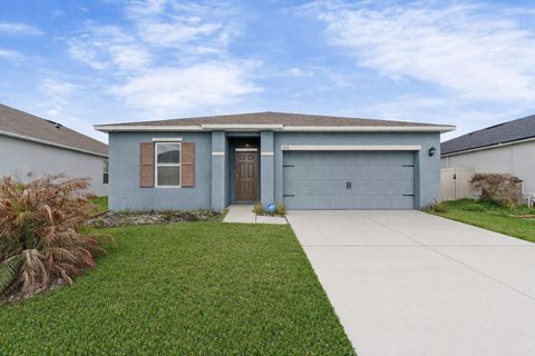 Photo of 265 Meadowbrook Boulevard, Winter Haven, FL 33881 (MLS # S5147785)