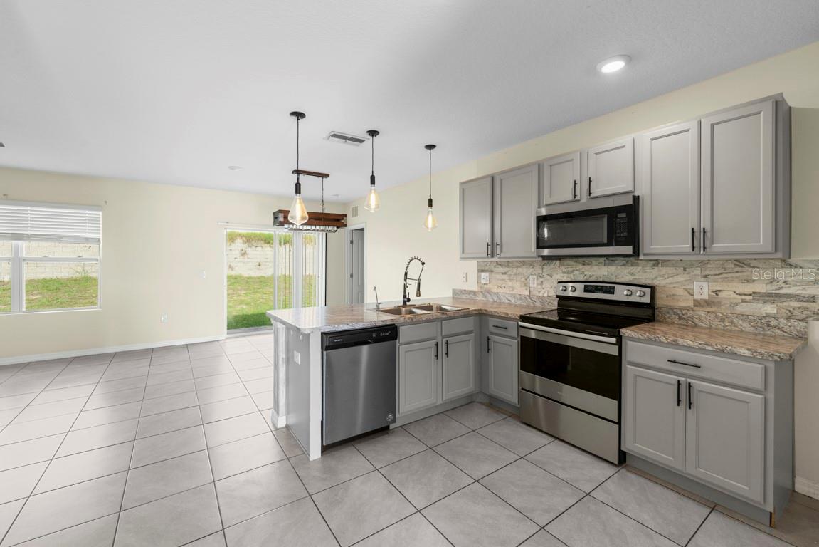 LUCERNE PARK RESERVE - Residential