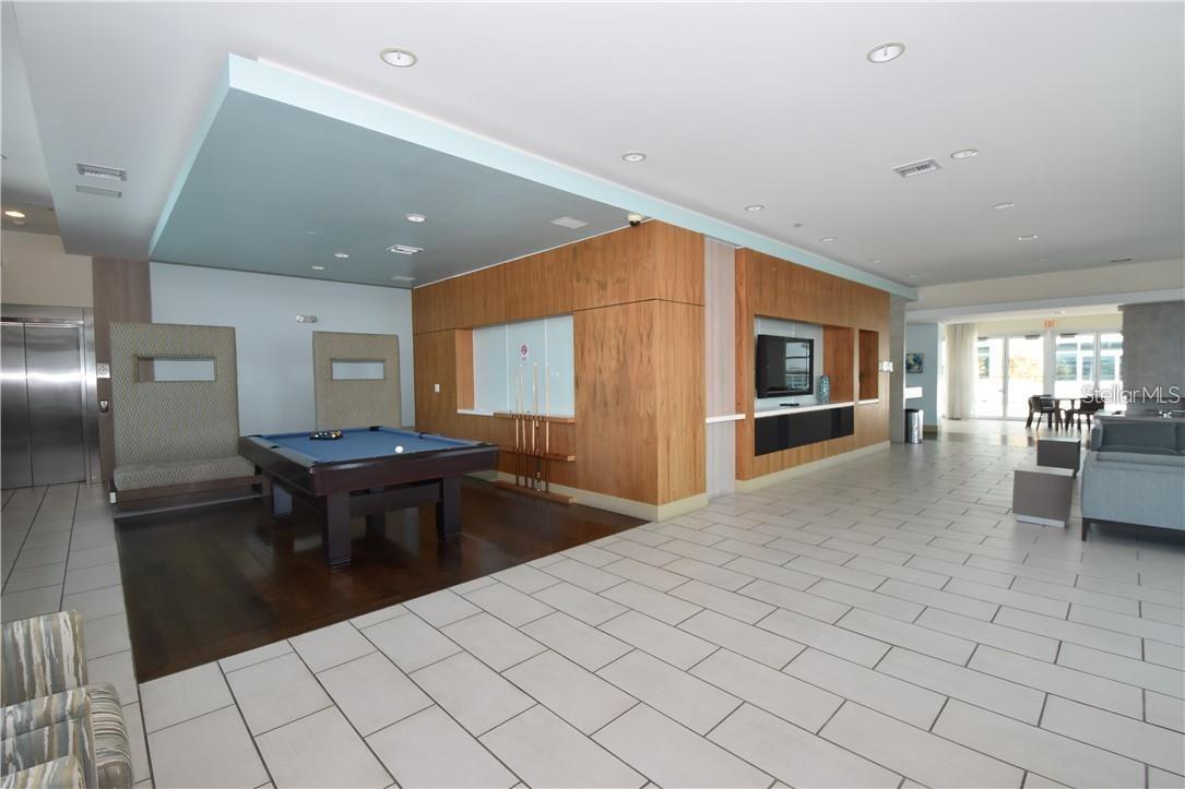 THE PLACE AT CHANNELSIDE A CON - Residential