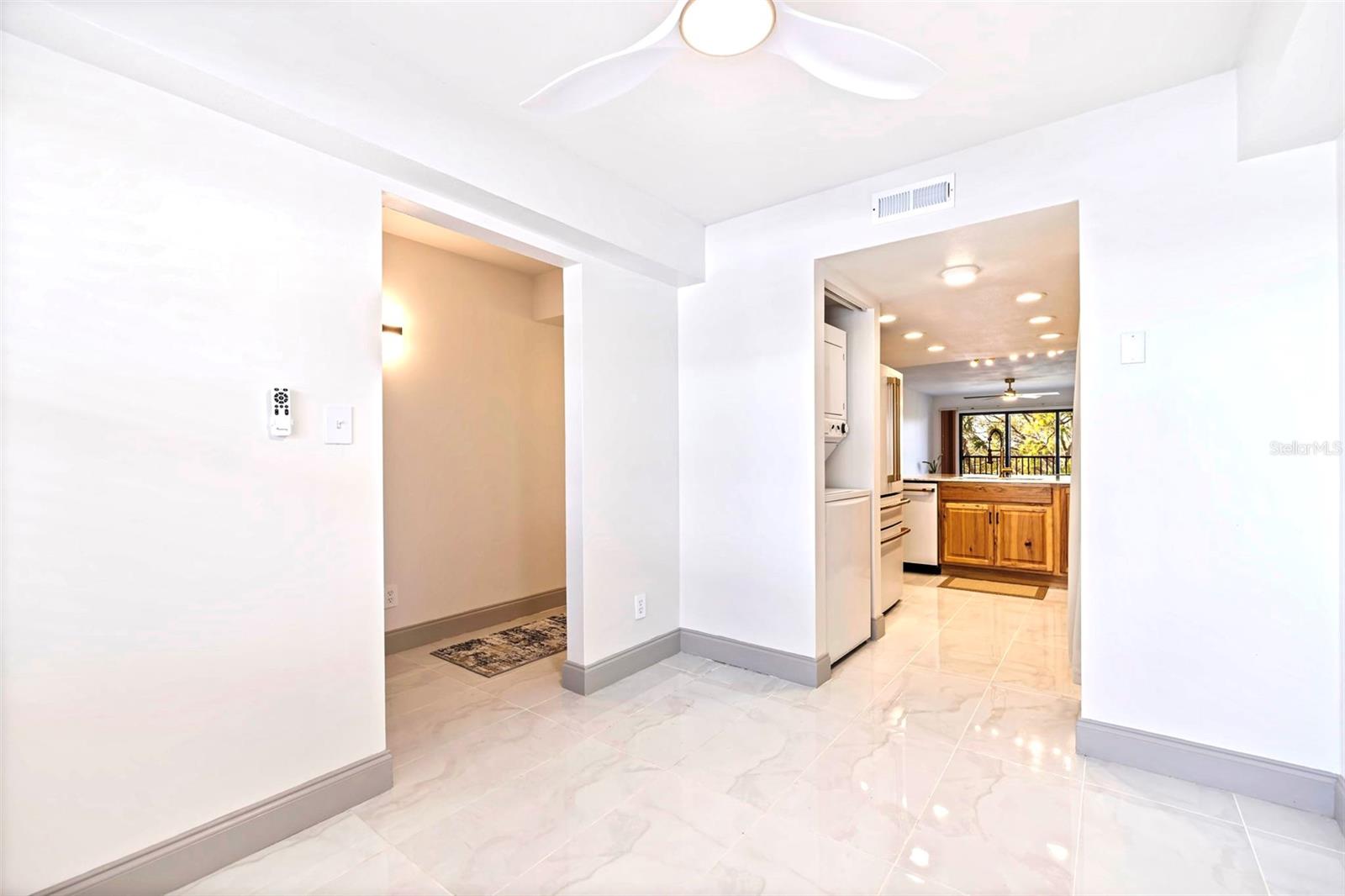 ISLAND VIEW SOUTH CONDO - Residential Lease