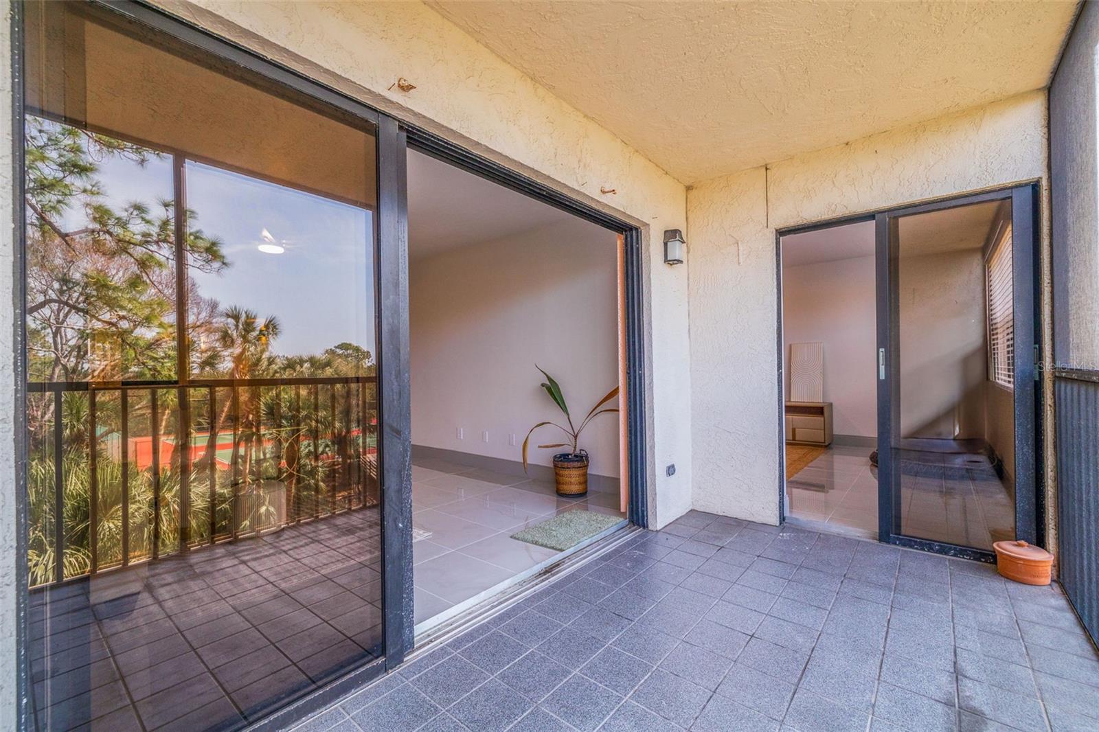 ISLAND VIEW SOUTH CONDO - Residential Lease