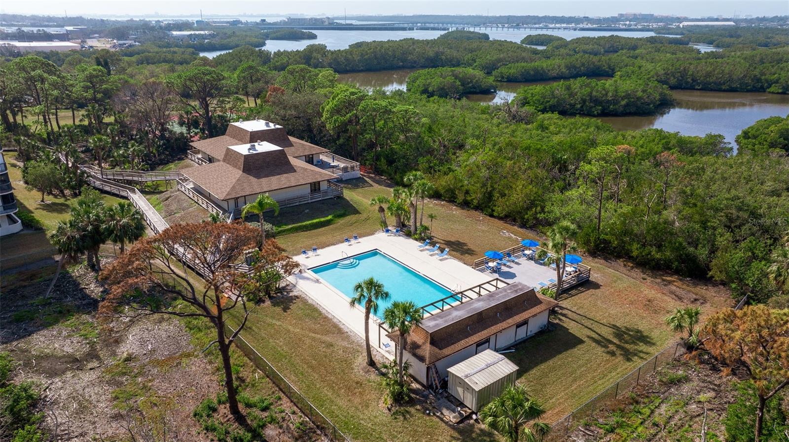 ISLAND VIEW SOUTH CONDO - Residential Lease