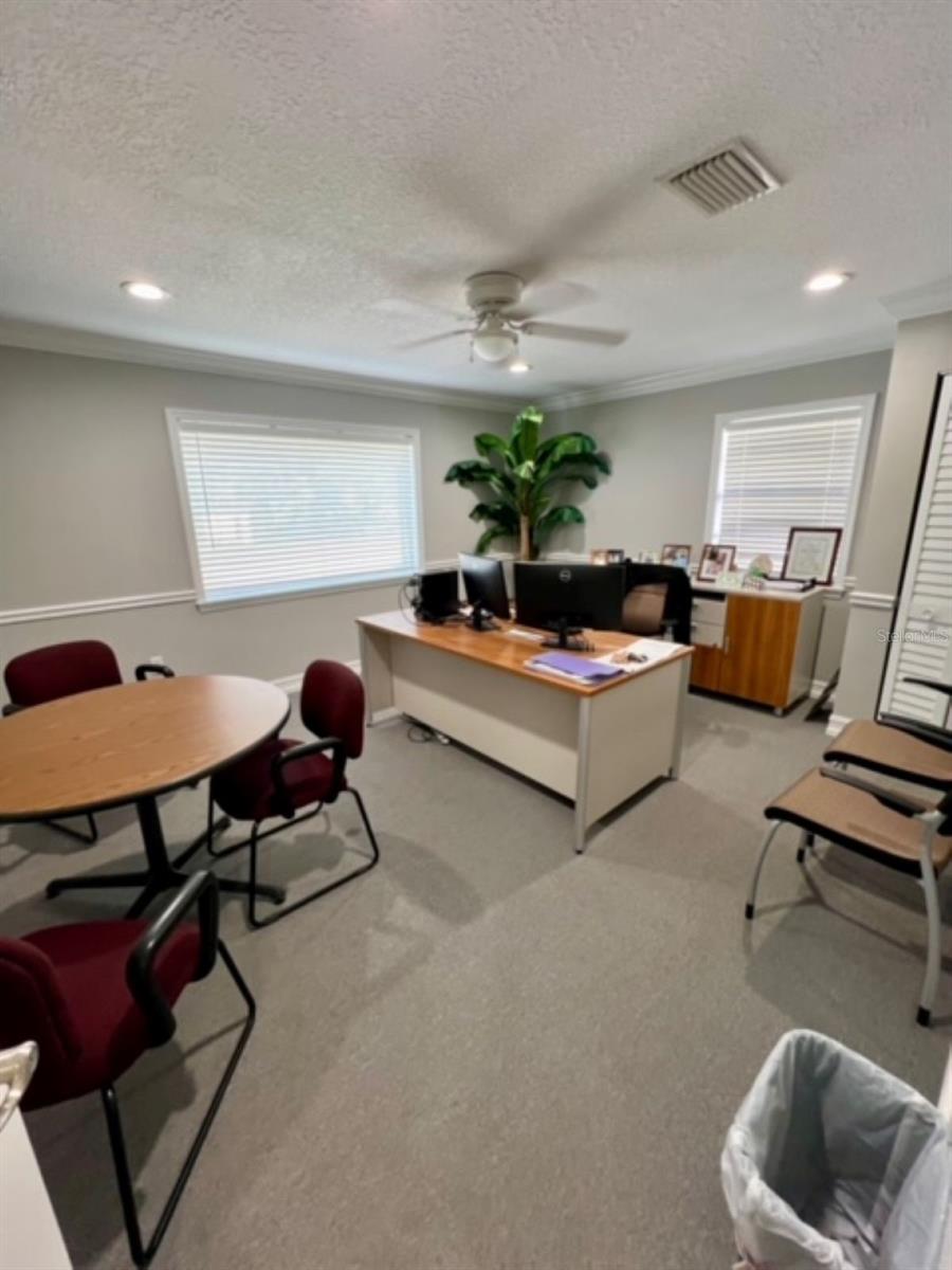 KINGSWAY HEIGHTS SUB - Commercial Lease