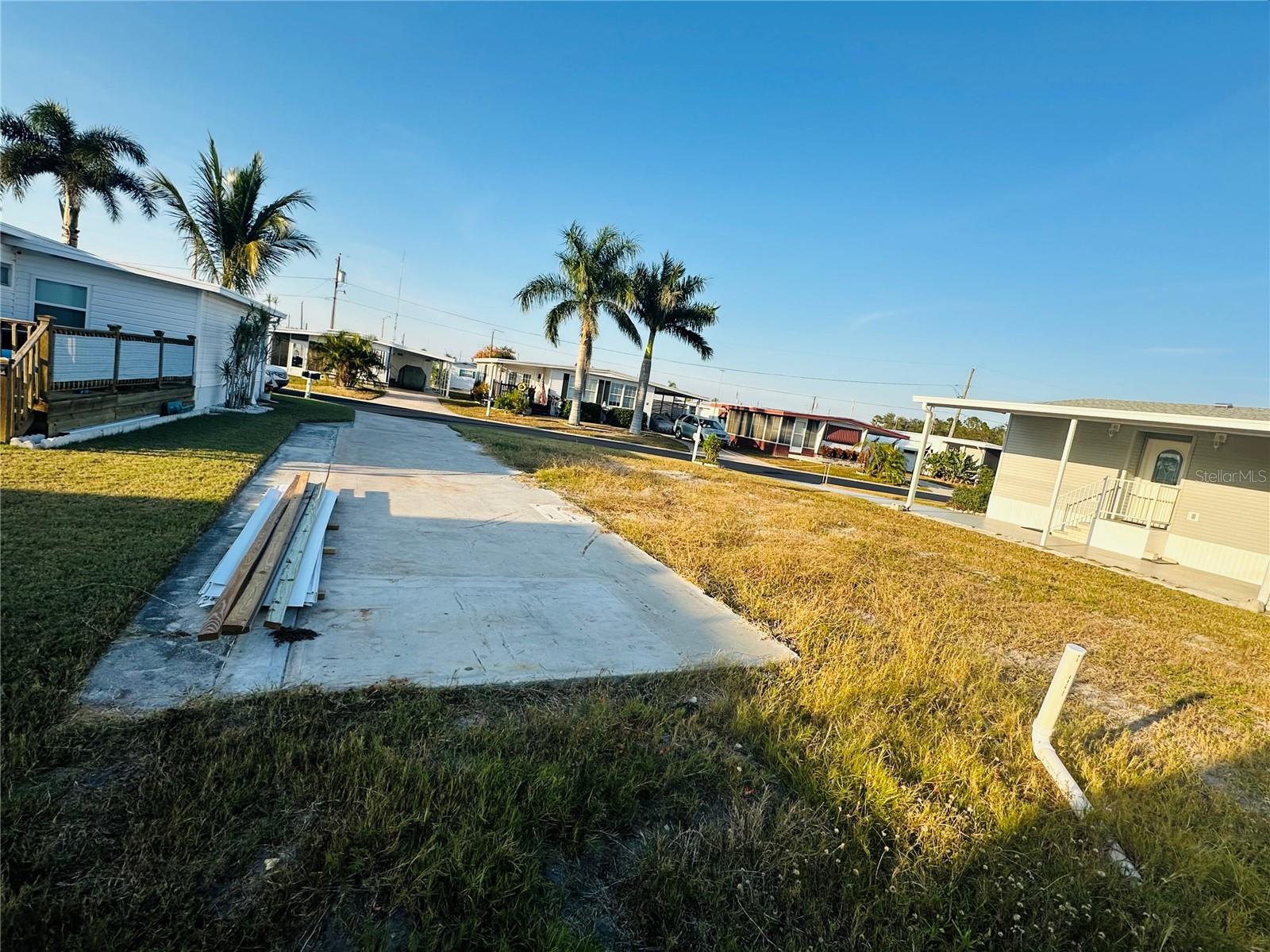 LEISURE LAKE MOBILE HOME PARK CO-OP - Land