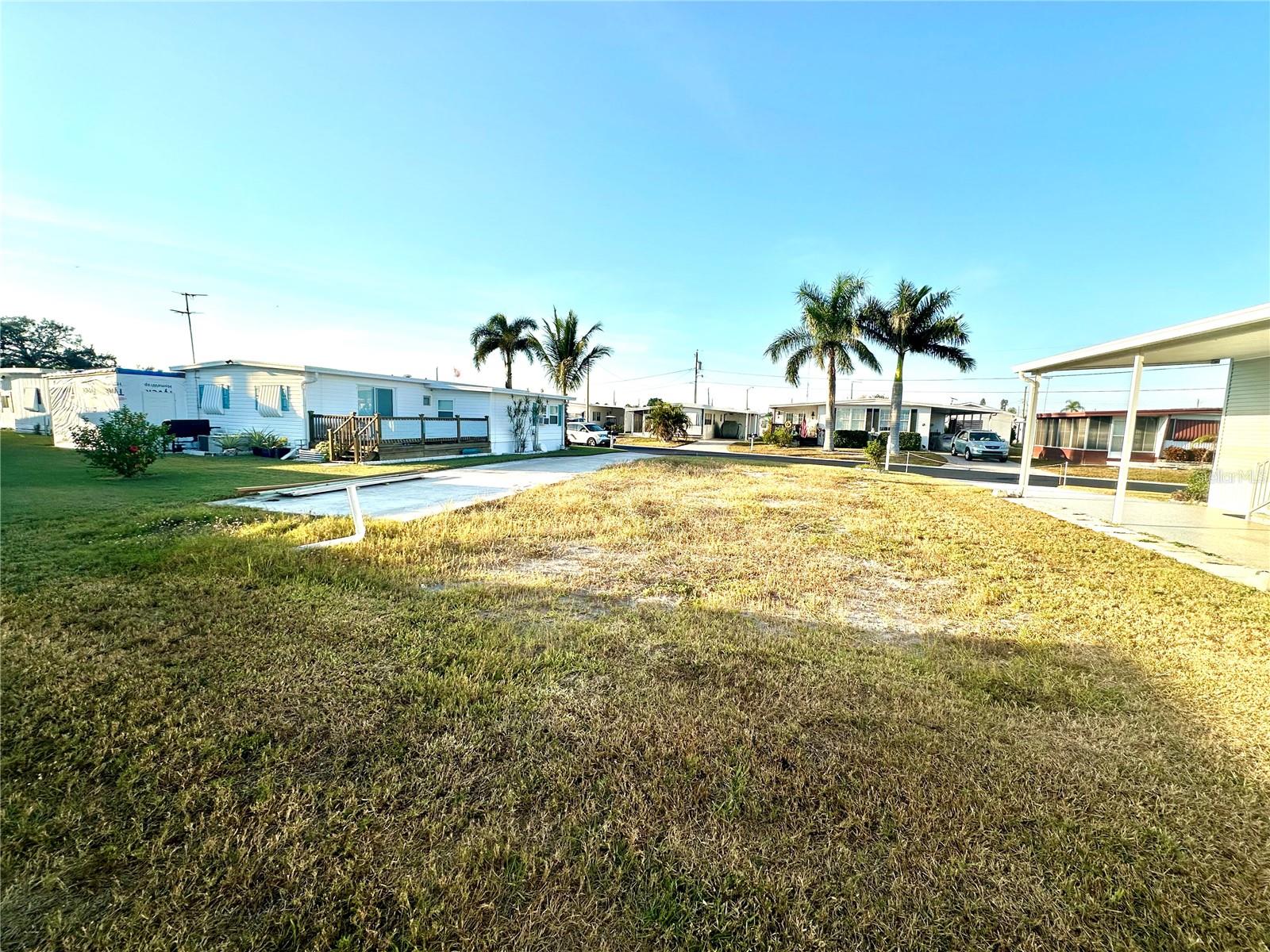 LEISURE LAKE MOBILE HOME PARK CO-OP - Land