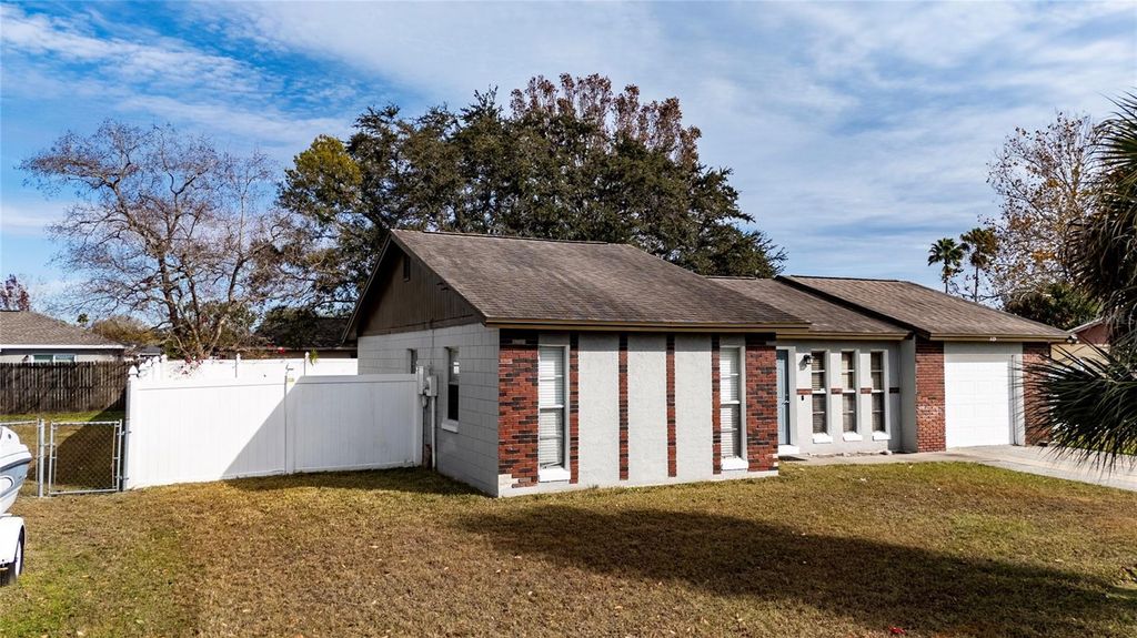 Photo of 115 Toluca Drive, Kissimmee, FL 34743 (MLS # S5142086)