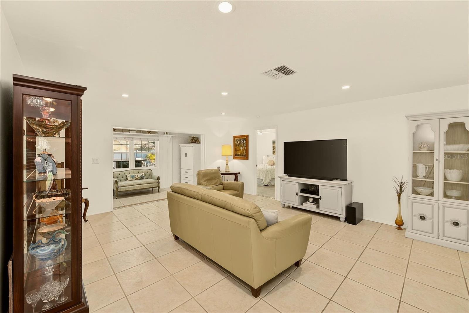 486 BELMIST COURT
