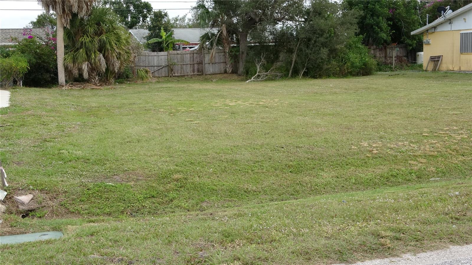 WARM MINERAL SPGS - Land