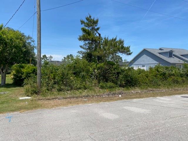 18 FIRETHORN LANE