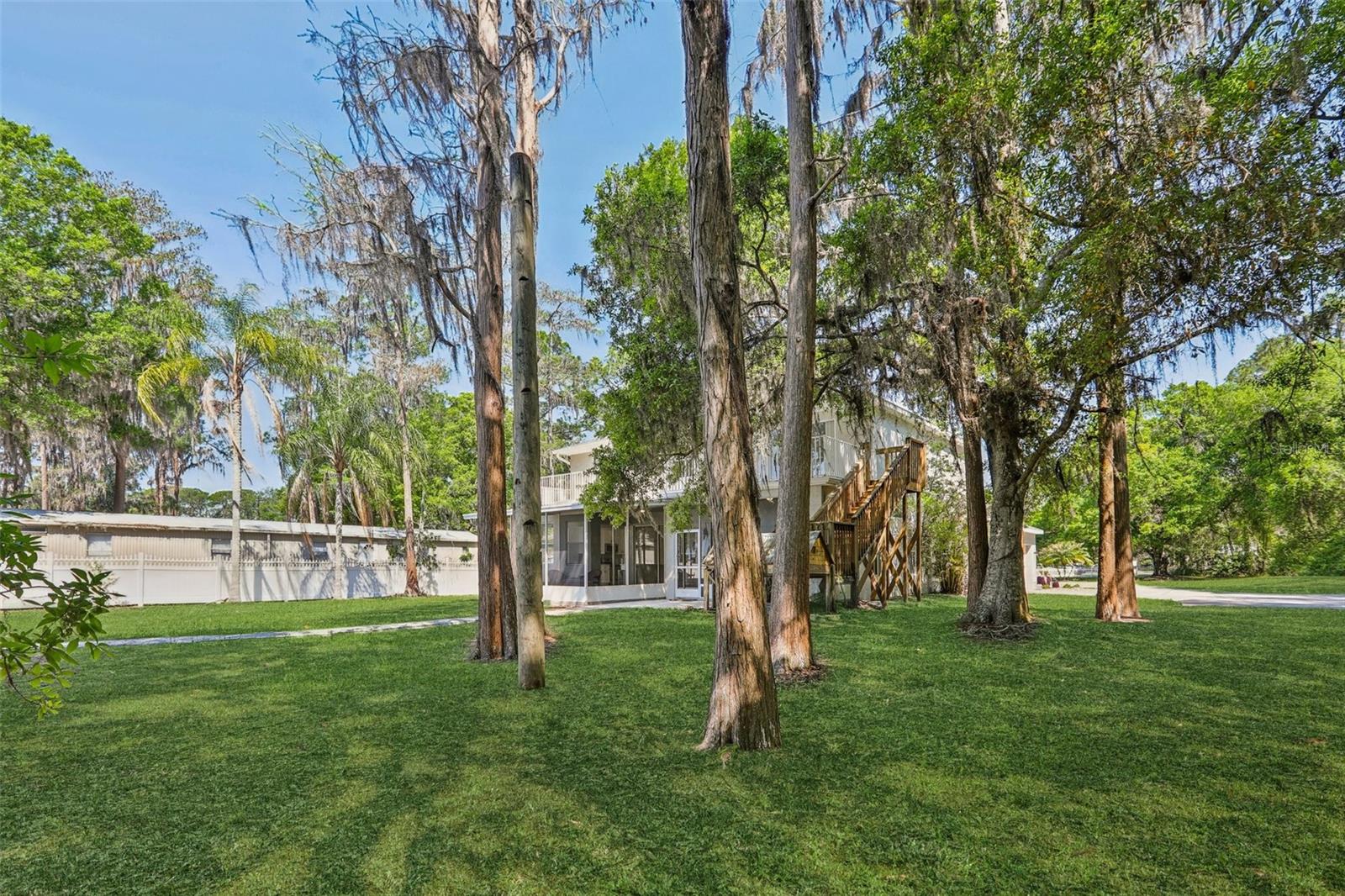 KEYSTONE PARK COLONY 11 - Residential