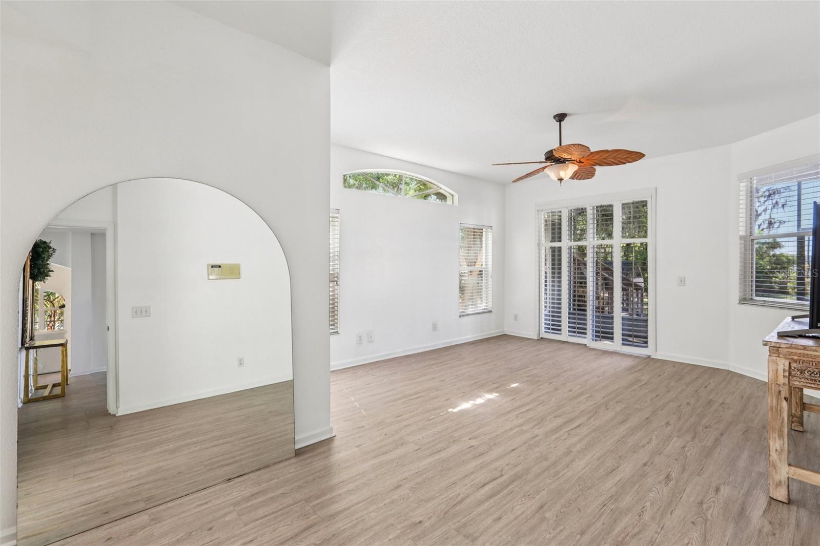 KEYSTONE PARK COLONY 11 - Residential