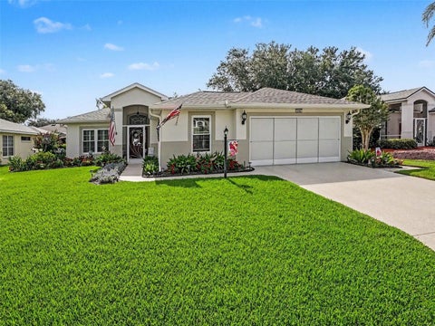 Photo of 5366 Indian Ocean Loop, Tavares, FL 32778 (MLS # G5114126)