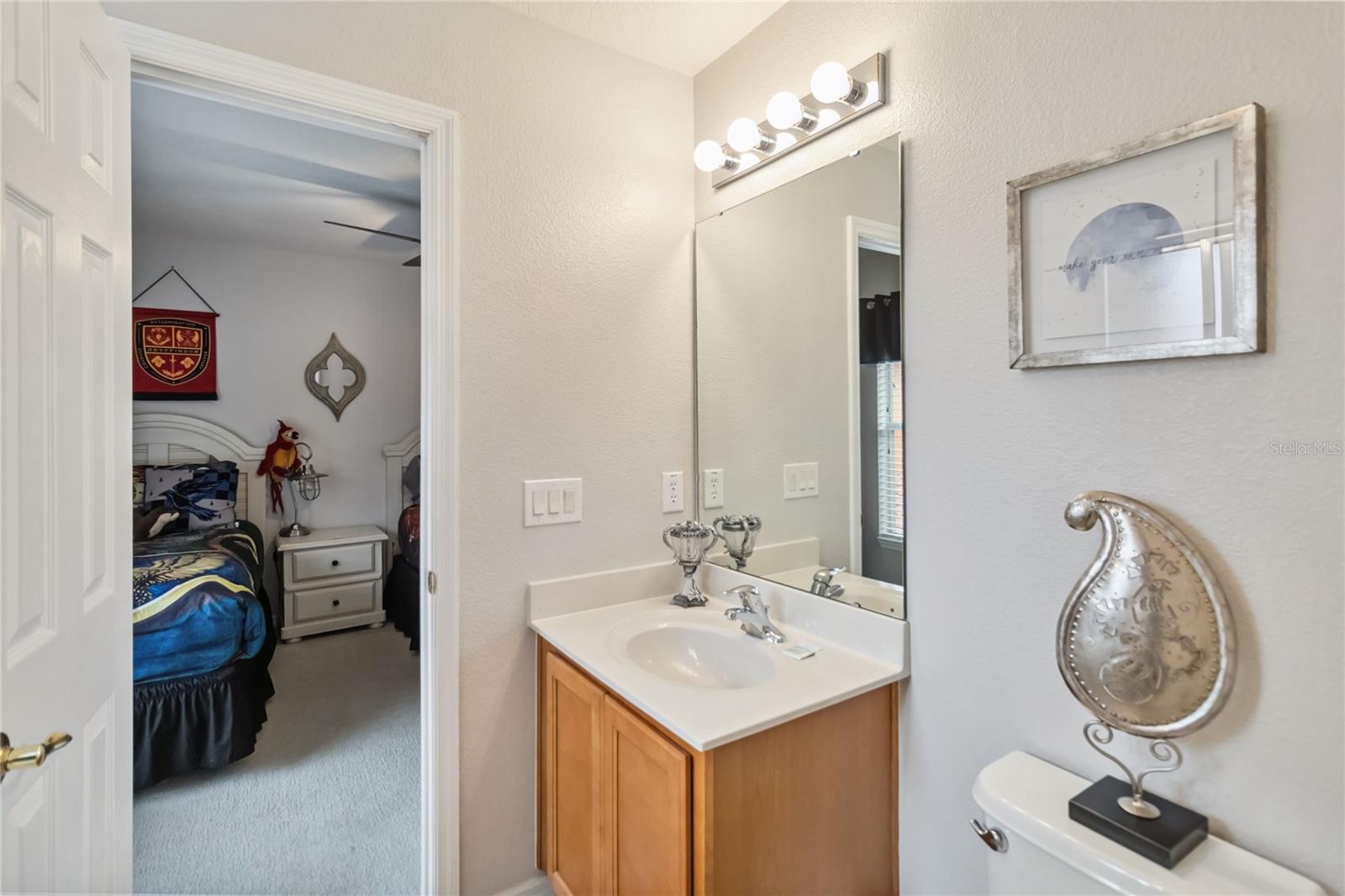 WATERSONG PH 01 - Residential