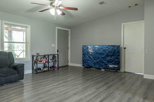 ACERAGE - Residential