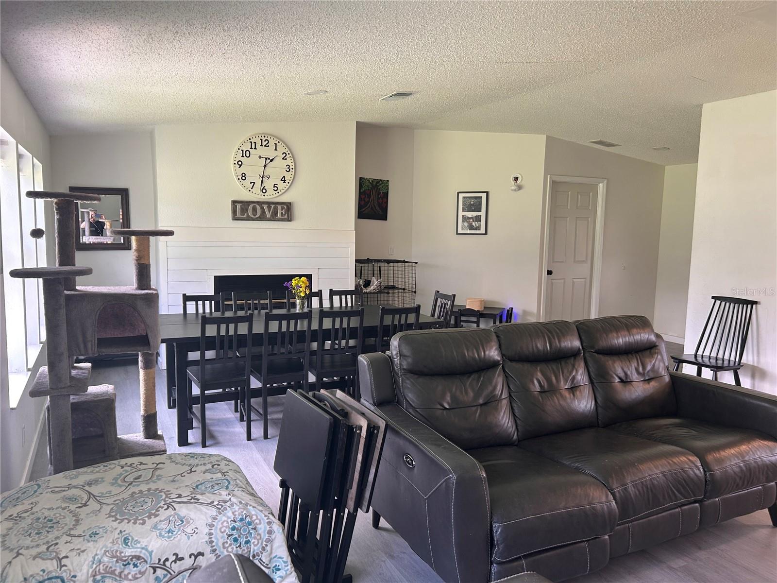 ACERAGE - Residential