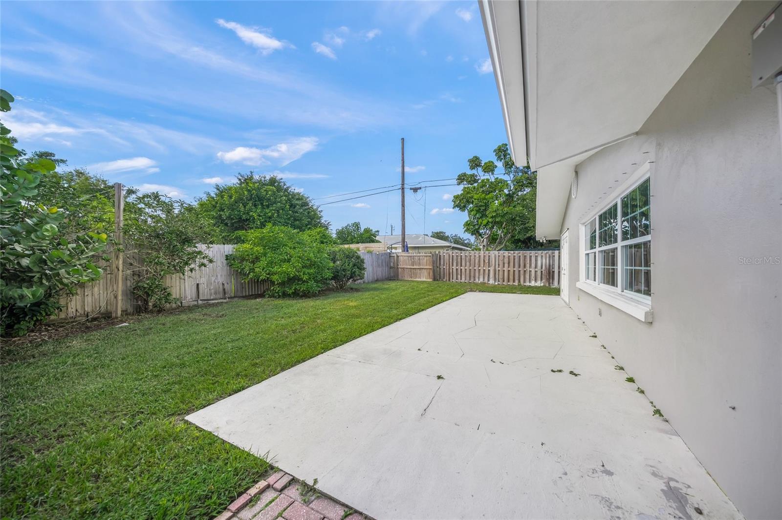 SOUTH GATE - Residential